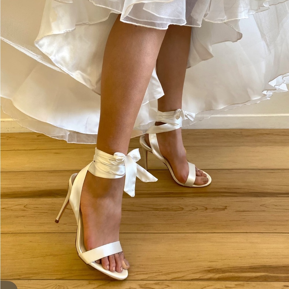 Lace-up white heeled sandals